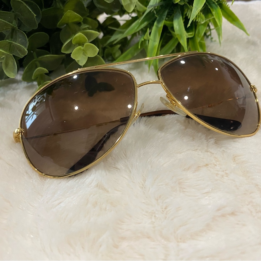 Gold Aviator Sunglasses